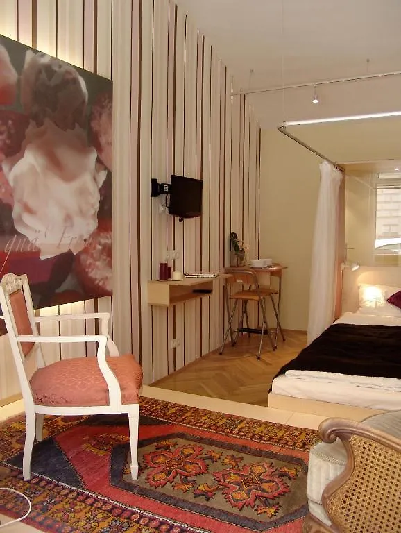 Wanz'Inn Design Appartements Vienna 0*,