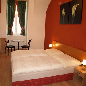 Apartamento Tal, Viena